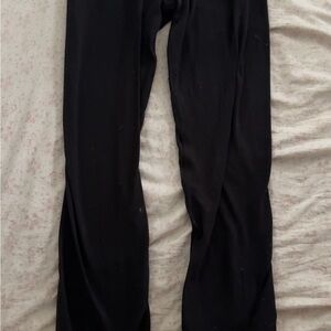 Black lululemon leggings size 4